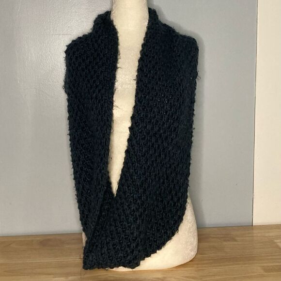 2 Unbranded Chunky Knit Scarves, Infinity Loop Scarf, Navy Blue & Rust Orange - Picture 4 of 10